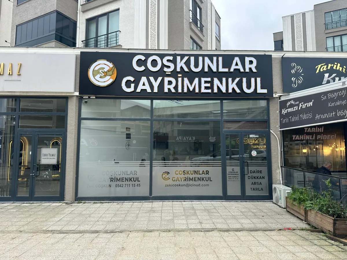 Ofis girişi